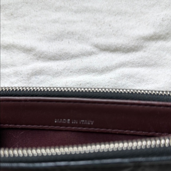 Chanel A82527 Matelasse W Zipper Chain Wallet Lambskin Black w/ silver hardware - Picture 5 of 11